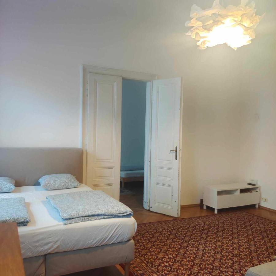Large 4 Room Apartment In The Center Of וינה מראה חיצוני תמונה